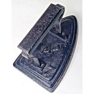 Antique 1900's Pagoel 7 Cast Iron Sad Iron Made in Mexico Nice Condition For Age